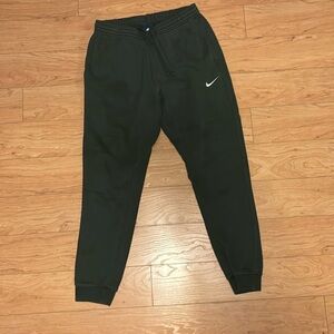 green nike sweatpants size large